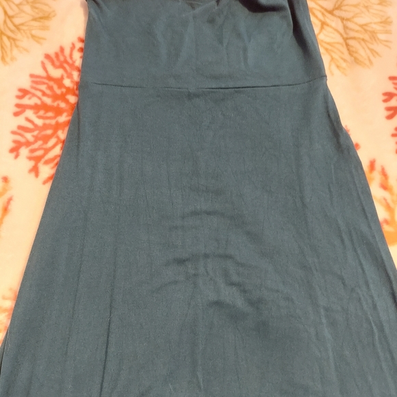 Emerald Green Skirt - Picture 3 of 8